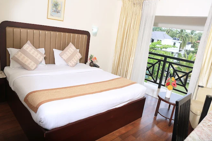 1 x STANDARD GARDEN VIEW ROOM